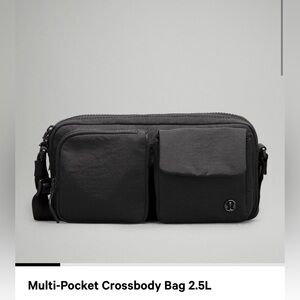 Lululemon multi-pocket crossbody bag